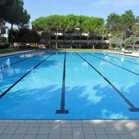 With Pool And Tennis Court - Place Included By Beahost Apartment *